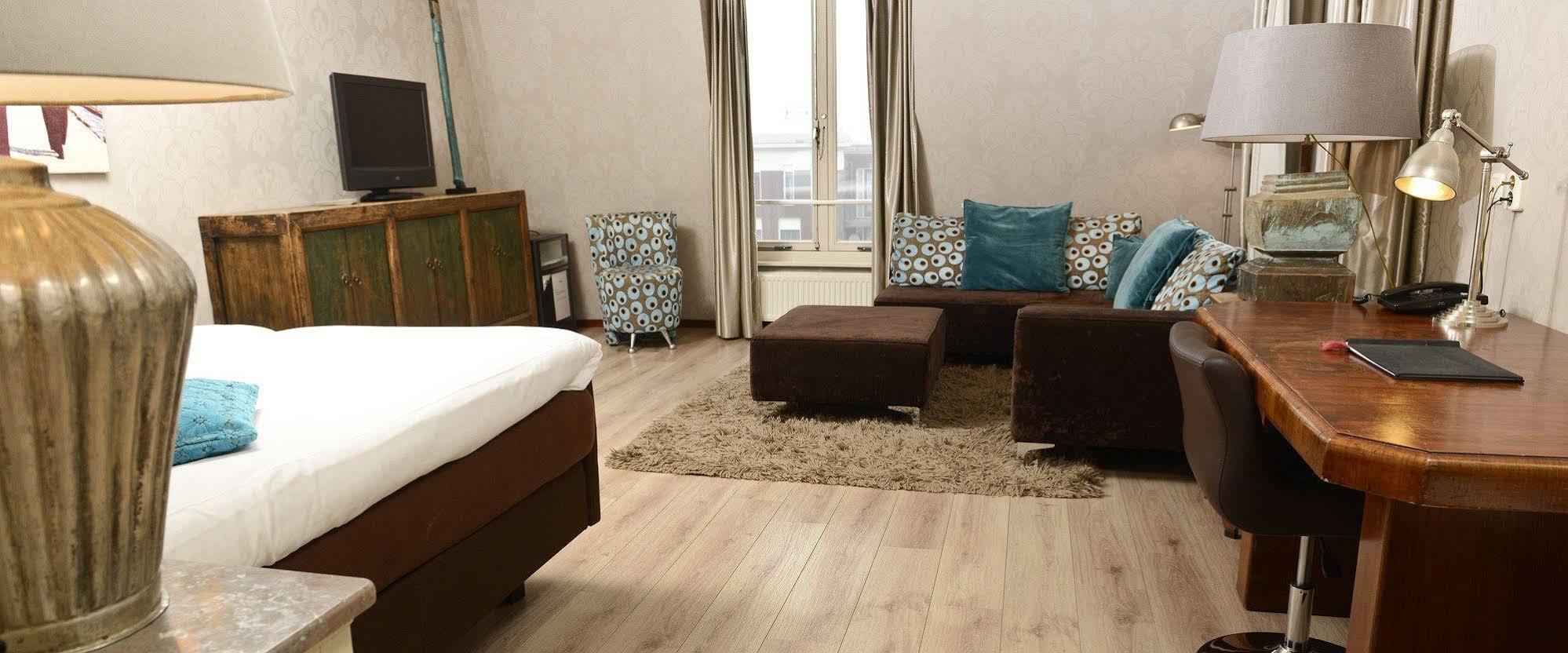 איימאודן Augusta Hotel מראה חיצוני תמונה